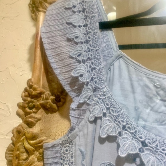 Beautiful designer lined lace detail cotton dress.casual or dress up - Picture 2 of 8